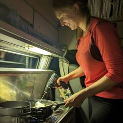 Isi ihre ersten Kochversuche mit ihrem neuen Bosch-Küchenakkuschrauber :D