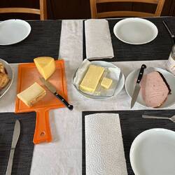 Wally's Breakfast Table
