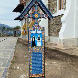 This is the Mother-in-law pointing her finger.