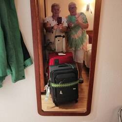 Koffer und Mädels wieder vereint