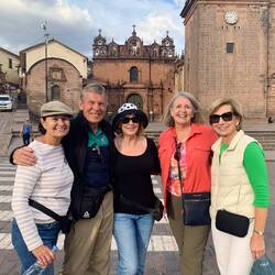 Jim & his girls on the city tour