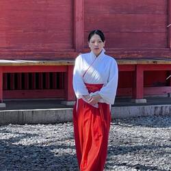 Female Shrine Worker