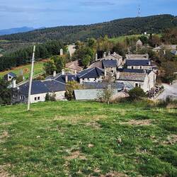 O Cebreiro, last building on the left, 2nd window from the right is our room
