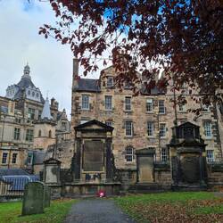 Grayfriar Kirkyard - Inspiration für viele Namen und die letzte Szene in Harry Potter 4