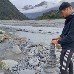 Kurz danach verlor Peter im Steinjenga