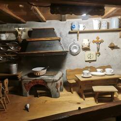 Trödelstuben mit Trödel in Miniatur... 🤗