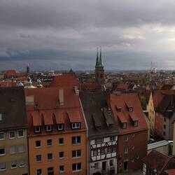 Blick von der Burgmauer. Die andere Wetterseite