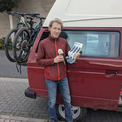 Timo hat endlich neue Spülbürsten bekommen. Wir haben ungelogen seit 4 Wo. versucht neue zu kaufen