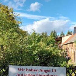 Wir erreichen den Mini Ort und staunen!