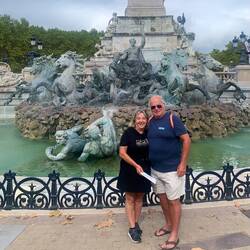 Fontaine à la mémoire des Girondins