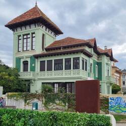 ... von zurückgekehrten spanischen Auswanderern (19./20.).