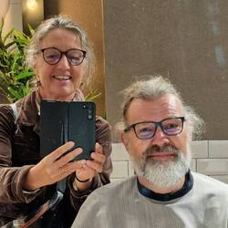 ... und nachher! Heidi staunt über das aufwändige Prozedere!🤣