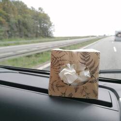 Aus Taschentücher wurde zur Abfallbox :)