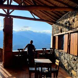 Grandiose Bar für den Sonnenuntergang mit Sicht auf den Canyon 🤩