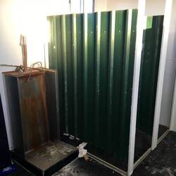 Die etwas in die Jahre gekommenen Waschräume