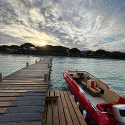 Sonnenuntergang am Hotel