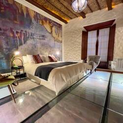 Ein Schmuckstück - nur kann man weder die Fenster öffnen, noch gibt es eine Klimanlage