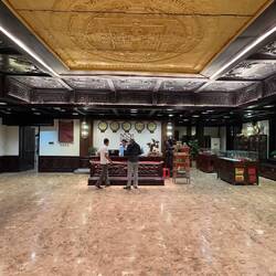 Schon die Rezeption ist doch total heimelig..