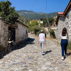 Heading up to what used to be Upper Gelebeç — Güllübahçe, Aydın.