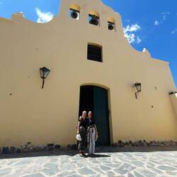 Typische Kirche der Gegend