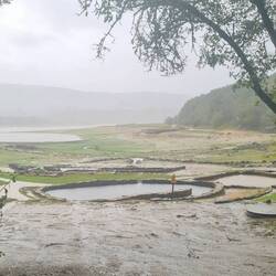 Morgenstimmung an den "Caldas romanas". Nass von unten wie oben!🤣