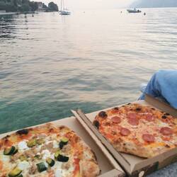 Pizza essen mit bester Aussicht, besser als jedes Restaurant 😍