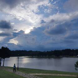 Het meer in Dalat