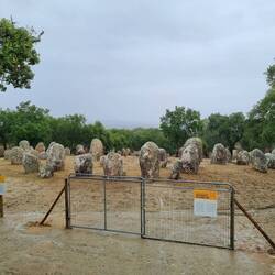 Cromlech von Almendres - etwa 6000 Jahre alt.