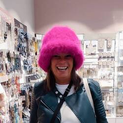 Der Hut muss es sein😍