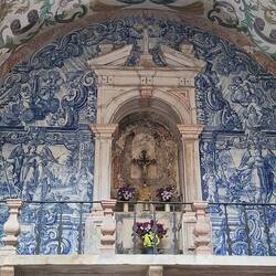 just inside the gateway to Obidos