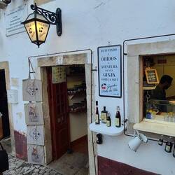 outside the shop where we tried ginja