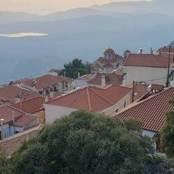 Der Ort Delphi von oben