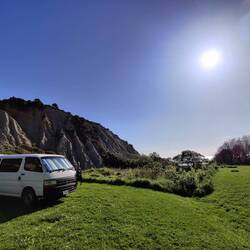 Au camping juste à côté.