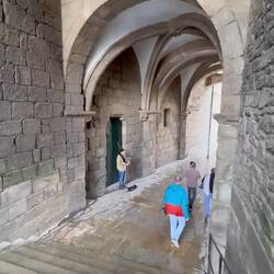 Der durchgang auf welchem man über den Frances ankommt