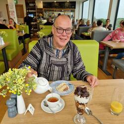 Ice Cream Sundae and Lemon cake