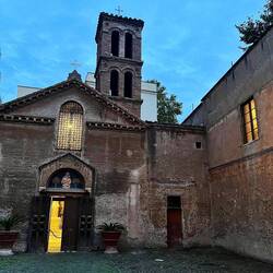 Vicolo di Santa Maria in Capella