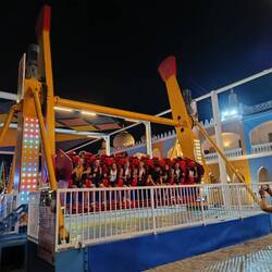 Michi ganz links im gelben Shirt