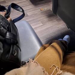 Devinez qui a raté son bus ?