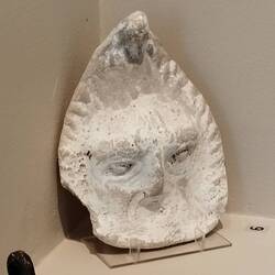 Маска трагического актёра с саркофага