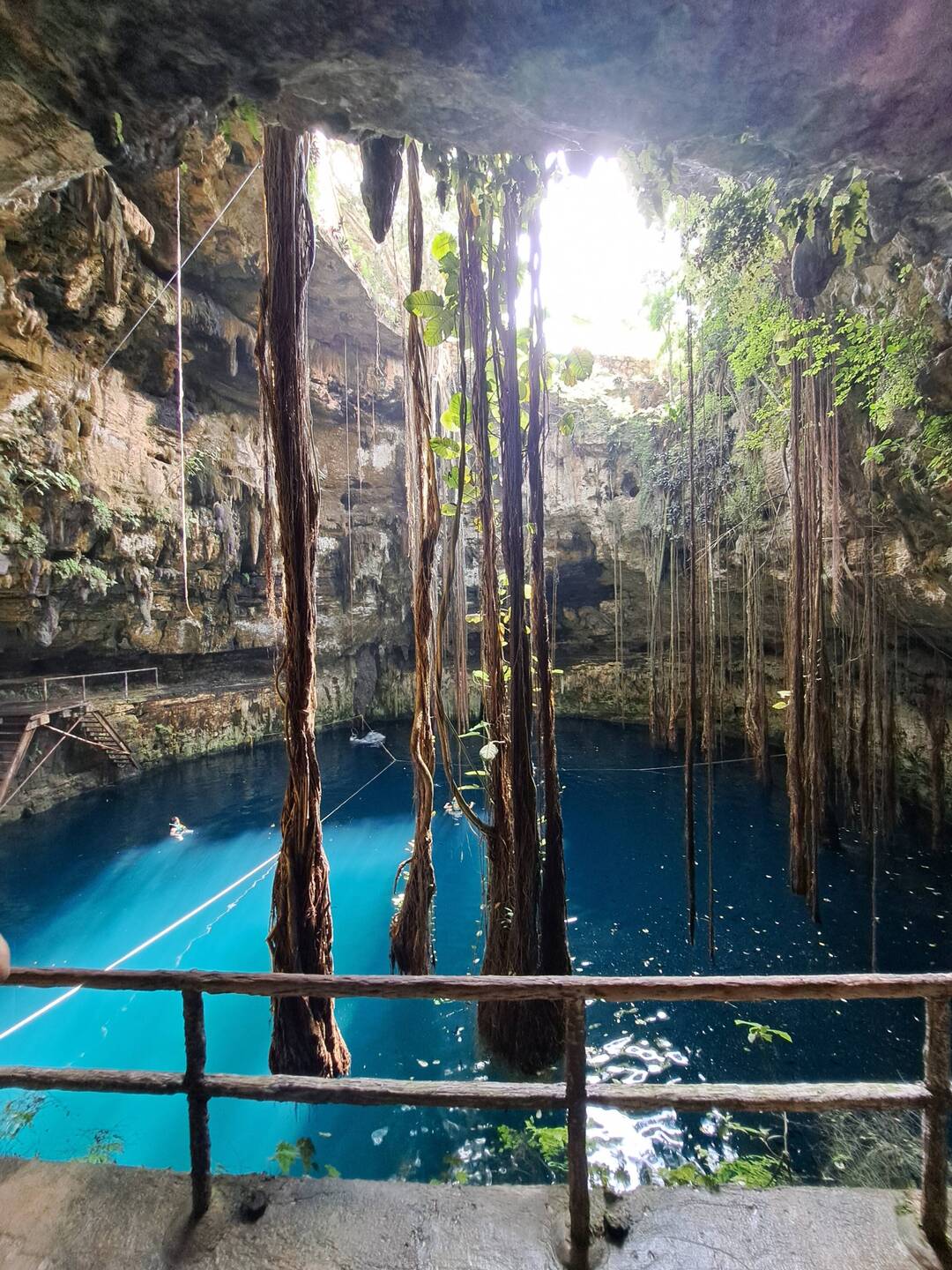 Welch ein Anblick! Unser Tagesziel - die Cenote Oxmán!