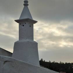 Typisch für die Algarve - die Zierkamine!