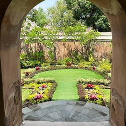 but obviously a spot to take wedding pictures etc