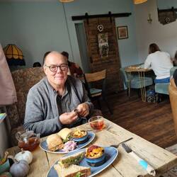 Lunch at Teapi café in upper Adlington