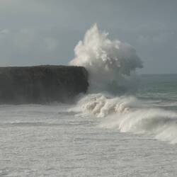 Das müssen weit mehr als 100m Höhe sein.