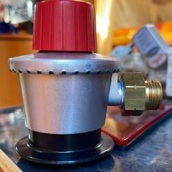 Zwingender Aufsatz für spanische Gasflaschen (Butan/Propan)