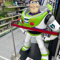 Life-sized Buzz Aldrin figure in Akihabara