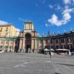 Piazza Dante