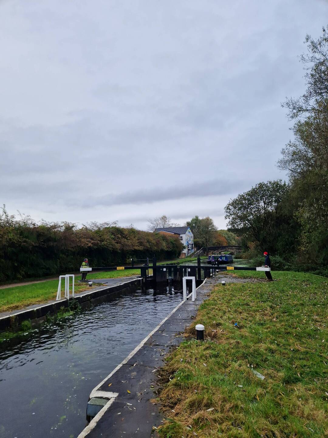 Paul and Mick working the 2nd lock