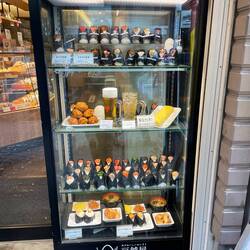 Plastic models from Sushi and other offerings of this restaurant in Shibuya, Tokio