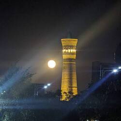 Supermoon - far more impressive in reality!